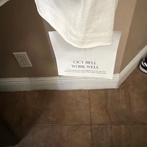 Cicy Bell Women's oversized White Top